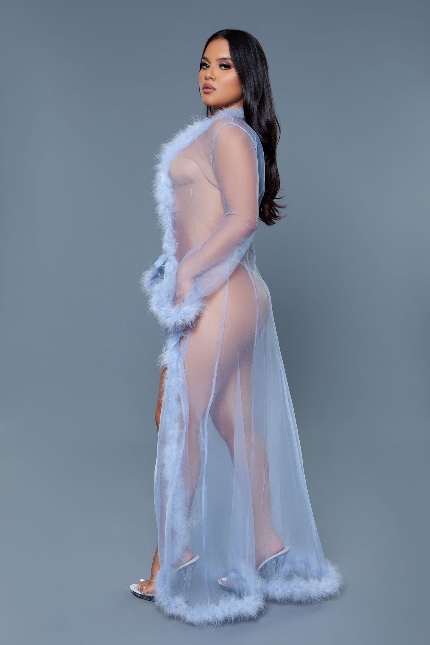 BW1650 Marabou Robe