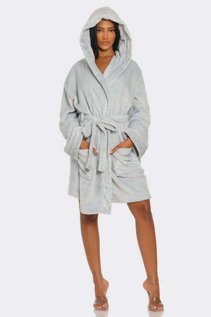2693 Aura Robe
