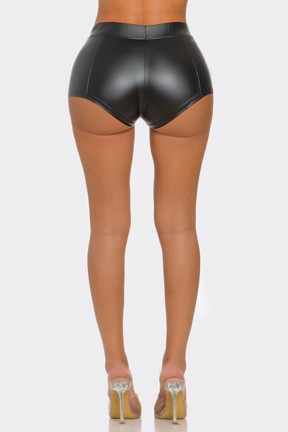 2728 Look My Way Shorts