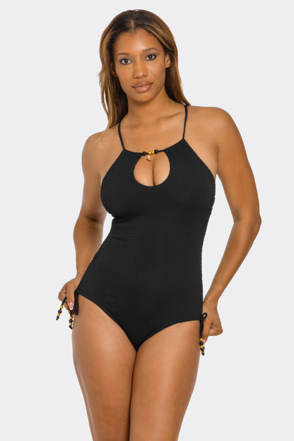 2776 Winnie One Piece